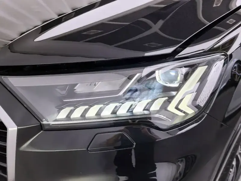 2023 Audi Q7 с пробегом 66 056 км