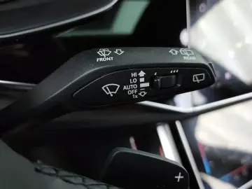 2023 Audi Q7 с пробегом 66 056 км