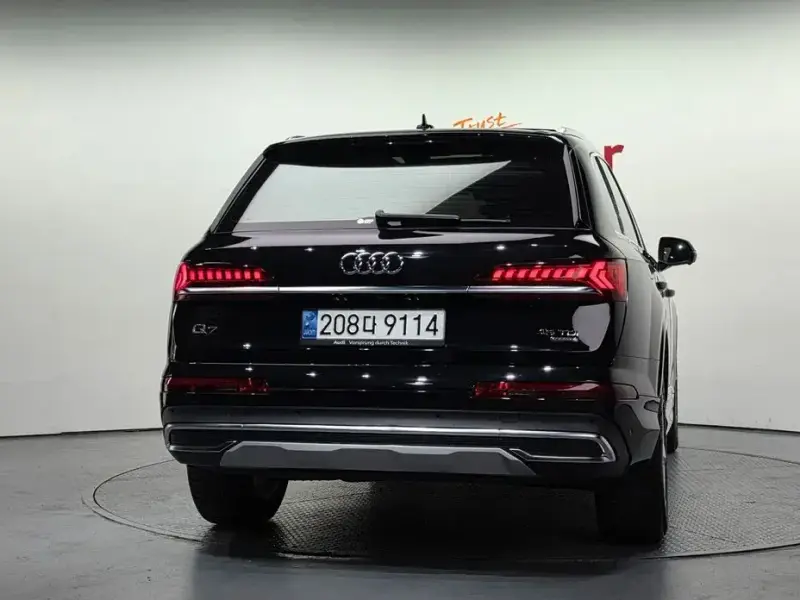 2022 Audi Q7 с пробегом 50 911 км