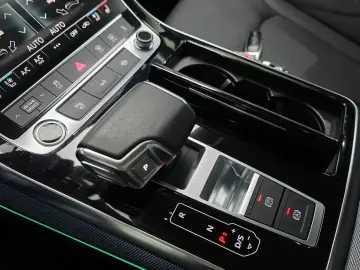 2022 Audi Q7 с пробегом 50 911 км