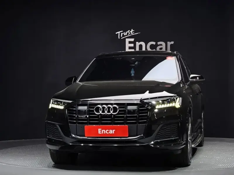 2023 Audi Q7 с пробегом 47 732 км
