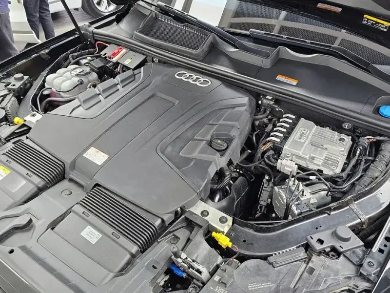 2023 Audi Q7 с пробегом 47 732 км