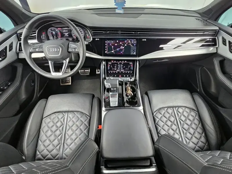 2023 Audi Q7 с пробегом 47 732 км