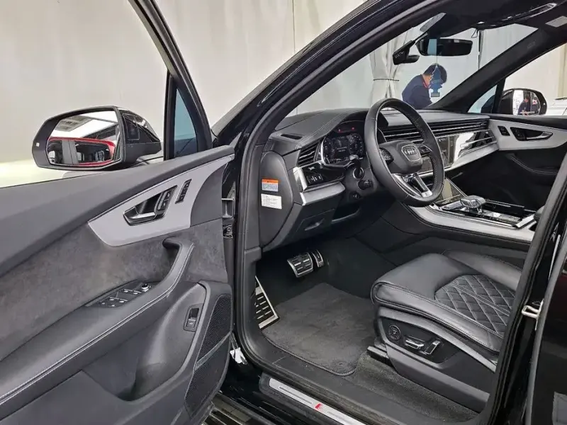 2023 Audi Q7 с пробегом 47 732 км