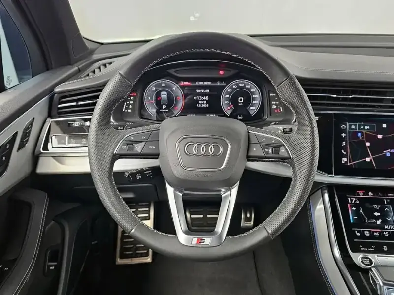 2023 Audi Q7 с пробегом 47 732 км