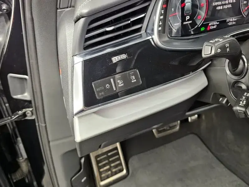 2023 Audi Q7 с пробегом 47 732 км