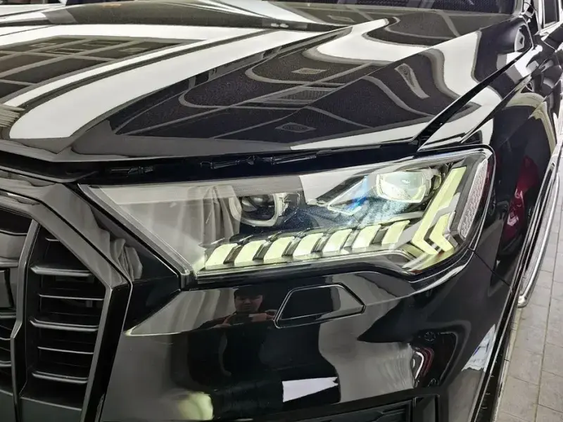 2023 Audi Q7 с пробегом 47 732 км