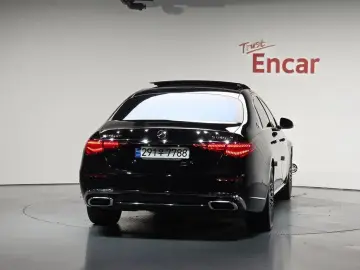2022 Mercedes-Benz S-Класс с пробегом 68 252 км