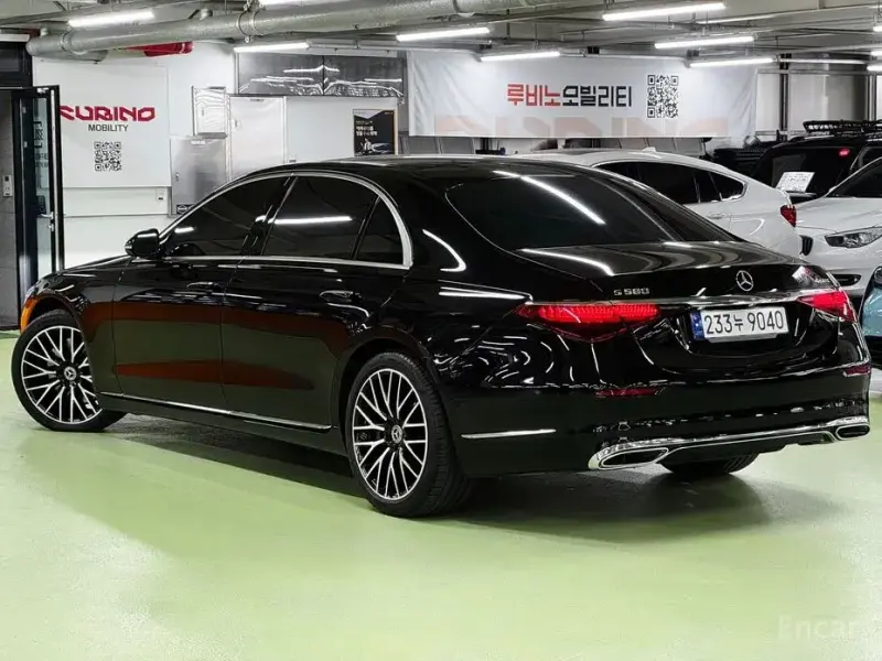 2022 Mercedes-Benz S-Класс с пробегом 38 061 км