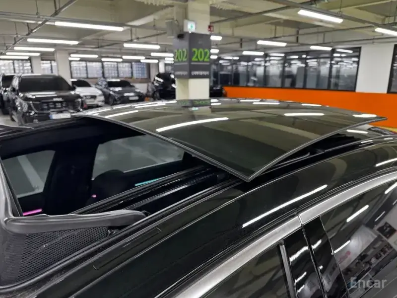 2022 Mercedes-Benz S-Класс с пробегом 38 061 км