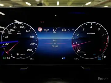 2022 Mercedes-Benz S-Класс с пробегом 38 061 км