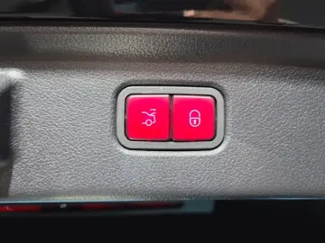 2022 Mercedes-Benz S-Класс с пробегом 119 680 км