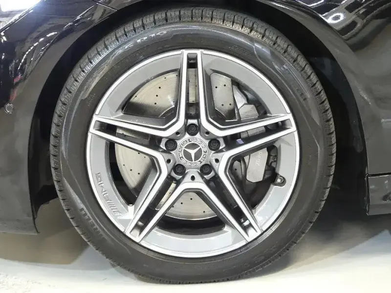 2022 Mercedes-Benz S-Класс с пробегом 31 400 км