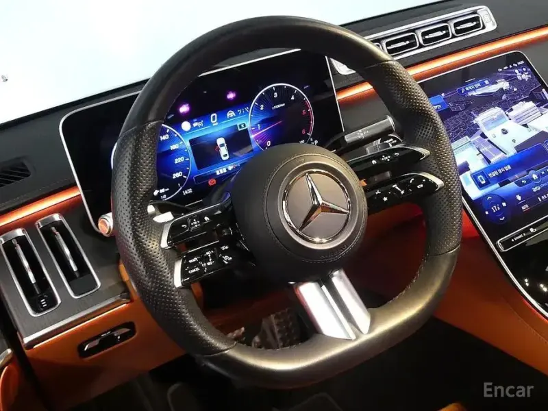 2022 Mercedes-Benz S-Класс с пробегом 31 400 км