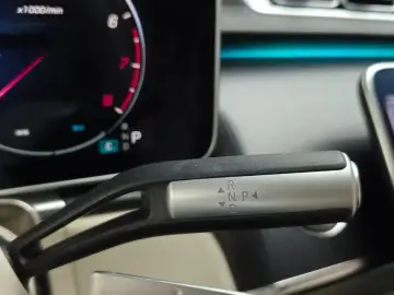 2023 Mercedes-Benz S-Класс с пробегом 92 340 км