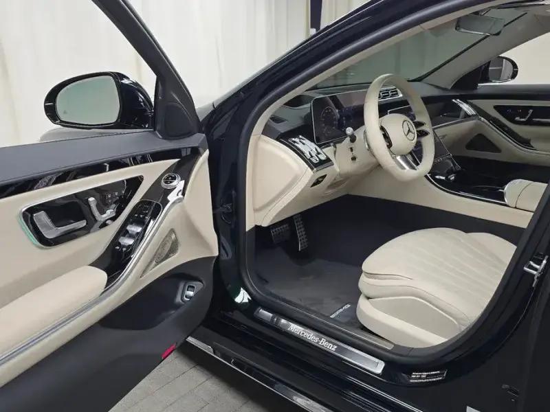 2022 Mercedes-Benz S-Класс с пробегом 35 298 км