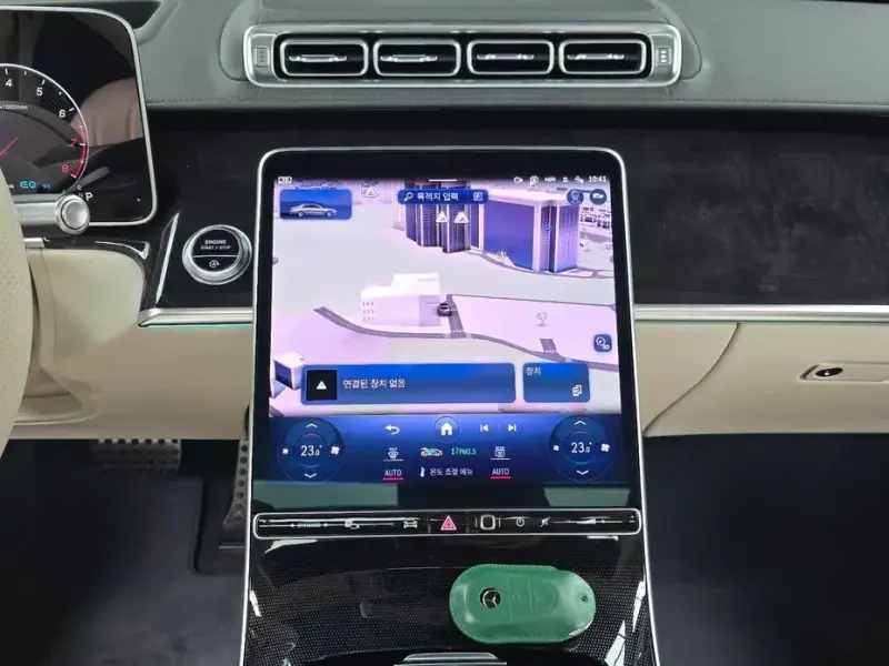 2022 Mercedes-Benz S-Класс с пробегом 35 298 км