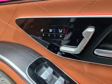 2022 Mercedes-Benz S-Класс с пробегом 45 731 км