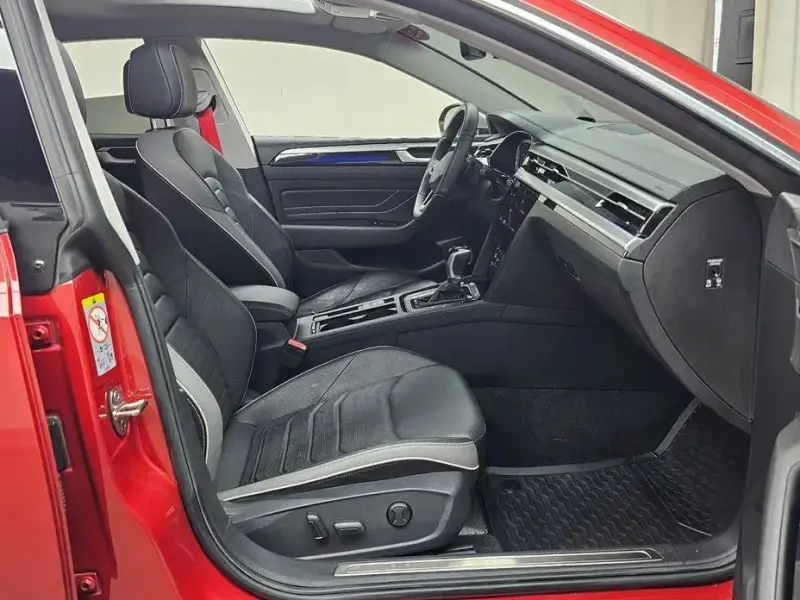 2022 Volkswagen Arteon с пробегом 76 487 км