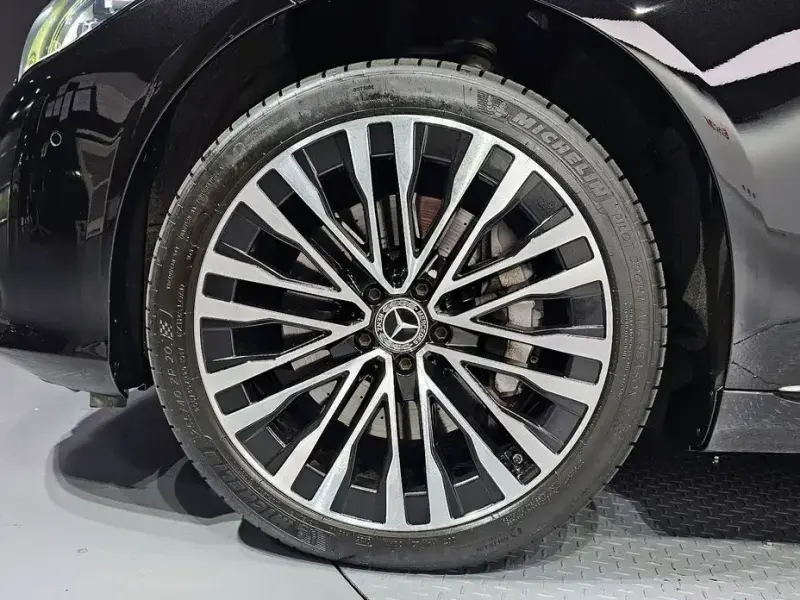 2022 Mercedes-Benz S-Класс с пробегом 135 709 км