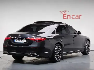 2023 Mercedes-Benz S-Класс с пробегом 60 736 км