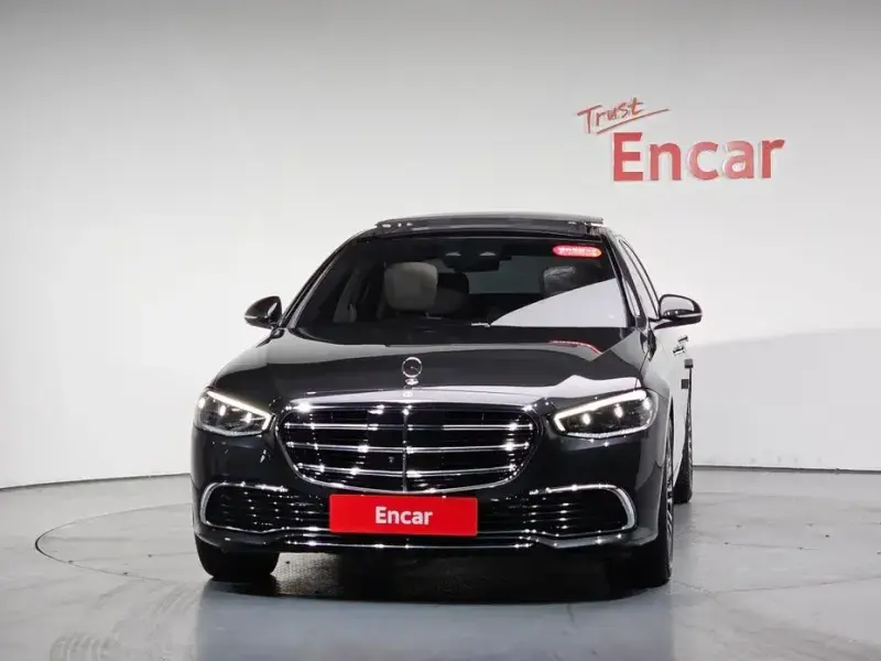 2023 Mercedes-Benz S-Класс с пробегом 60 736 км