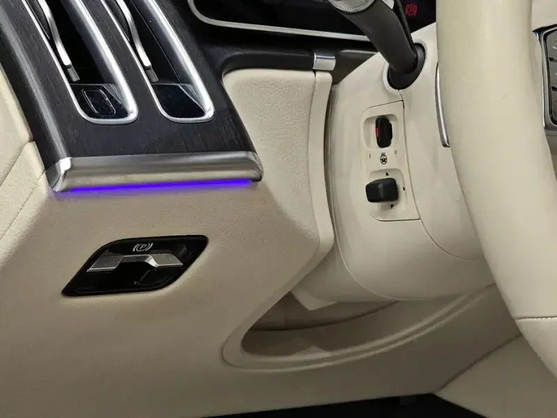 2022 Mercedes-Benz S-Класс с пробегом 135 709 км