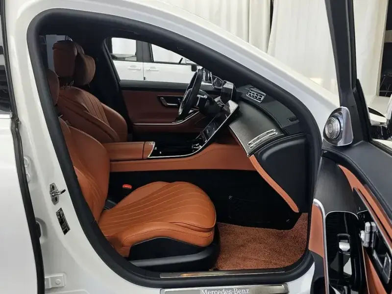 2022 Mercedes-Benz S-Класс с пробегом 50 315 км