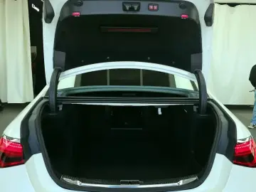 2022 Mercedes-Benz S-Класс с пробегом 50 315 км