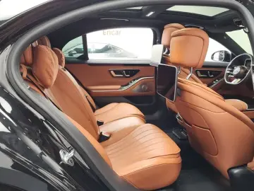 2022 Mercedes-Benz S-Класс с пробегом 65 523 км