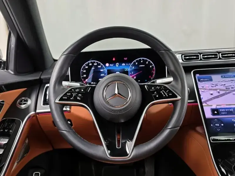 2023 Mercedes-Benz S-Класс с пробегом 71 091 км