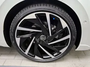 2022 Volkswagen Arteon с пробегом 61 681 км