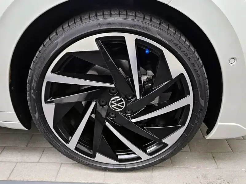 2022 Volkswagen Arteon с пробегом 61 681 км