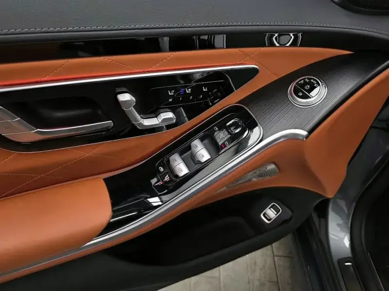2023 Mercedes-Benz S-Класс с пробегом 71 091 км