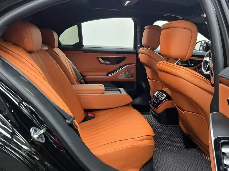 2022 Mercedes-Benz S-Класс с пробегом 86 522 км