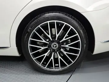 2022 Mercedes-Benz S-Класс с пробегом 98 417 км