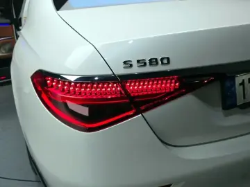 2022 Mercedes-Benz S-Класс с пробегом 98 417 км