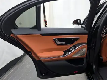 2022 Mercedes-Benz S-Класс с пробегом 86 522 км