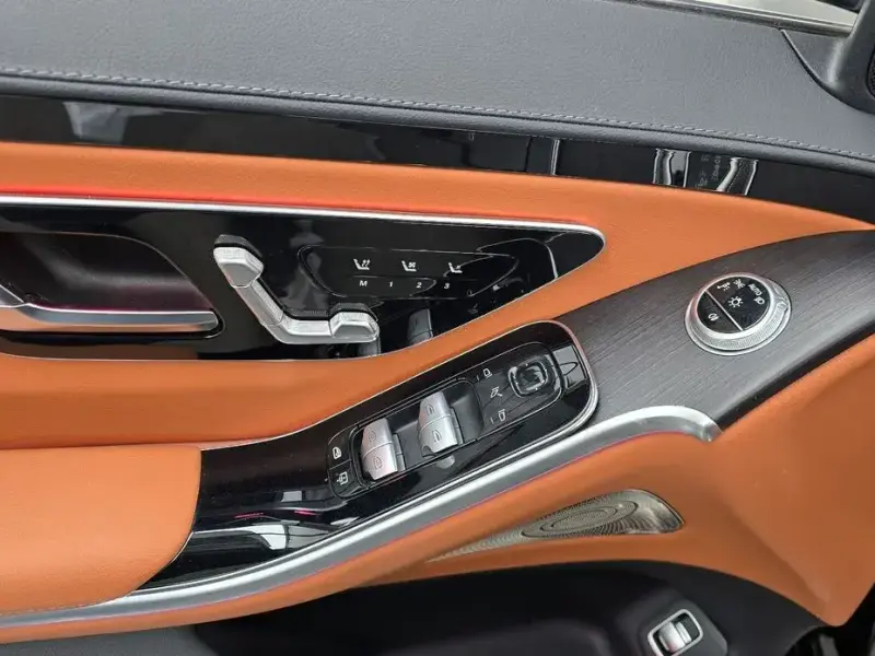 2022 Mercedes-Benz S-Класс с пробегом 86 522 км