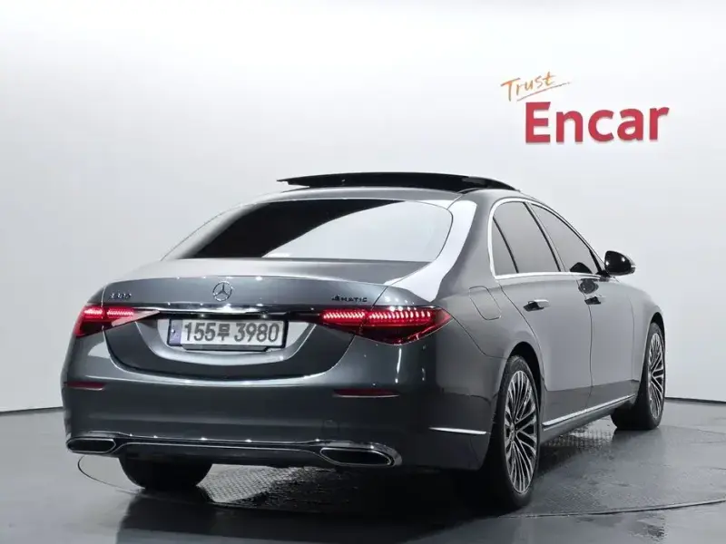 2023 Mercedes-Benz S-Класс с пробегом 17 266 км