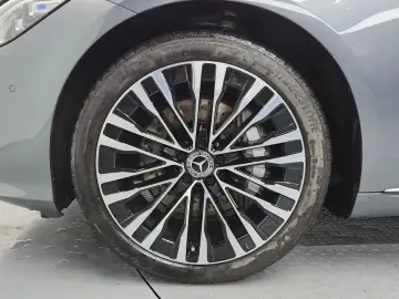 2023 Mercedes-Benz S-Класс с пробегом 17 266 км