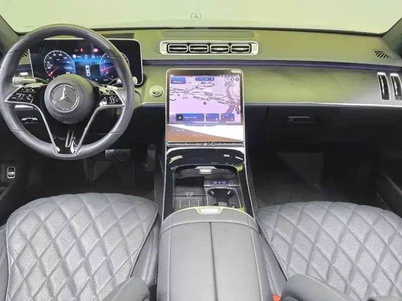 2023 Mercedes-Benz S-Класс с пробегом 17 266 км