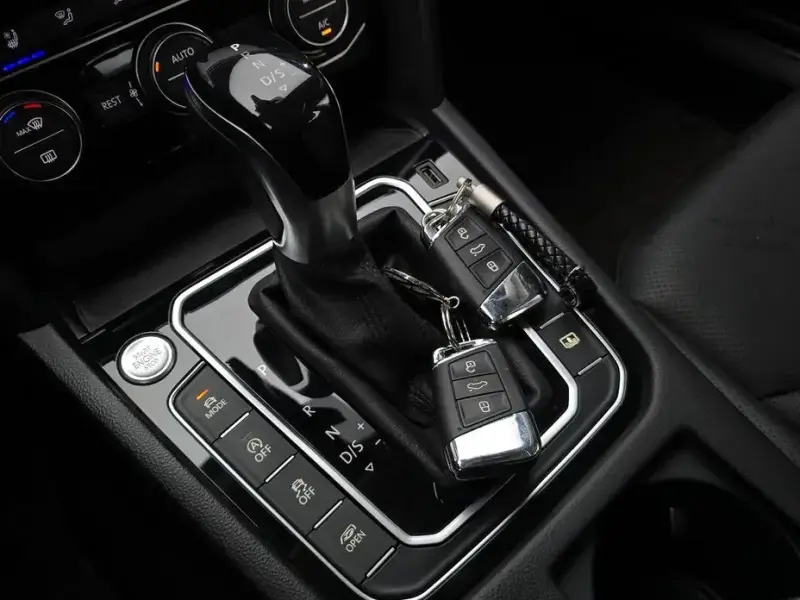 2020 Volkswagen Arteon с пробегом 77 573 км