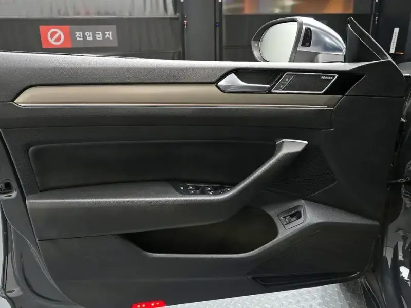 2020 Volkswagen Arteon с пробегом 77 573 км