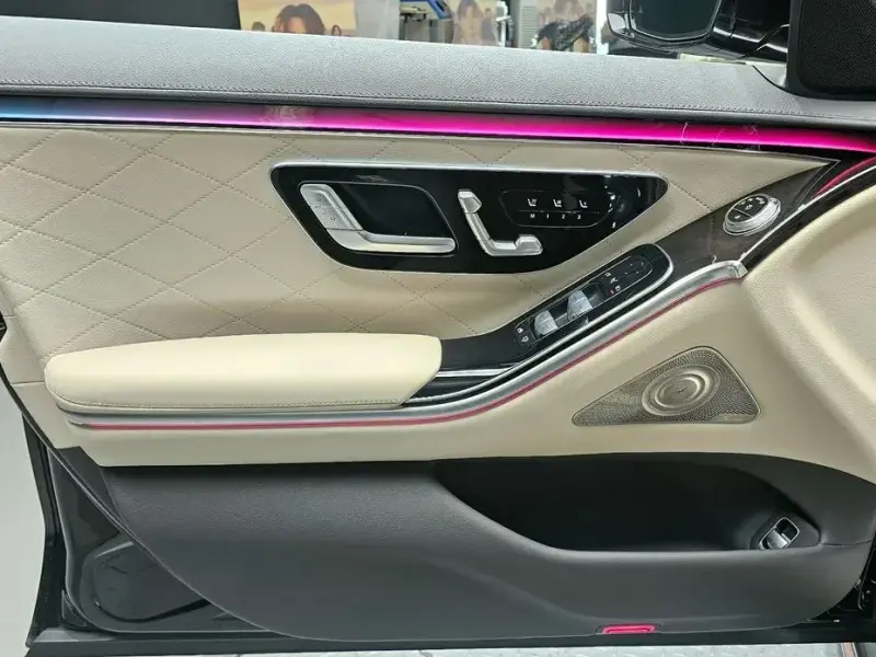 2023 Mercedes-Benz S-Класс с пробегом 23 777 км