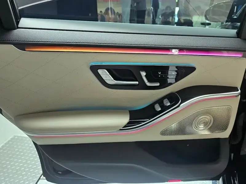 2023 Mercedes-Benz S-Класс с пробегом 23 777 км