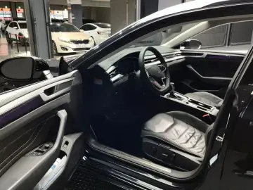2022 Volkswagen Arteon с пробегом 80 553 км