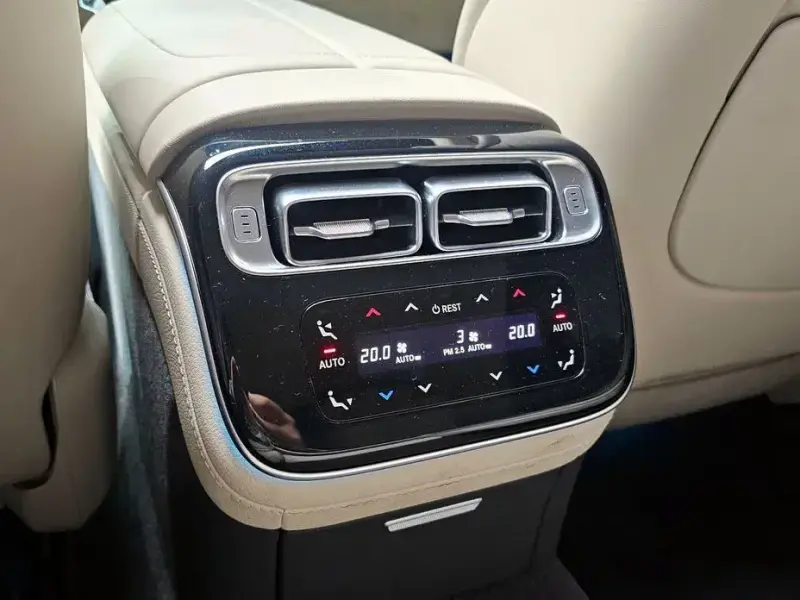 2023 Mercedes-Benz S-Класс с пробегом 23 777 км