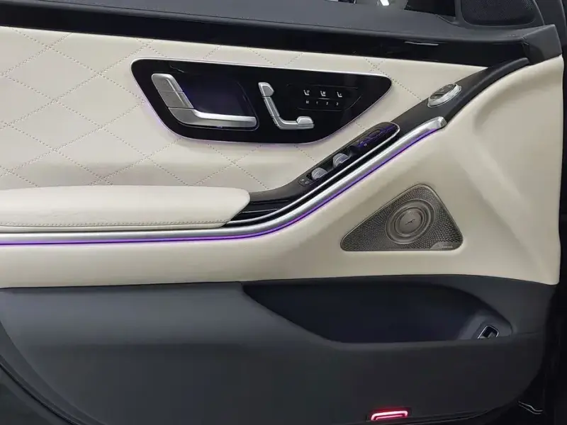 2023 Mercedes-Benz S-Класс с пробегом 60 005 км