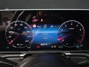 2023 Mercedes-Benz S-Класс с пробегом 18 384 км